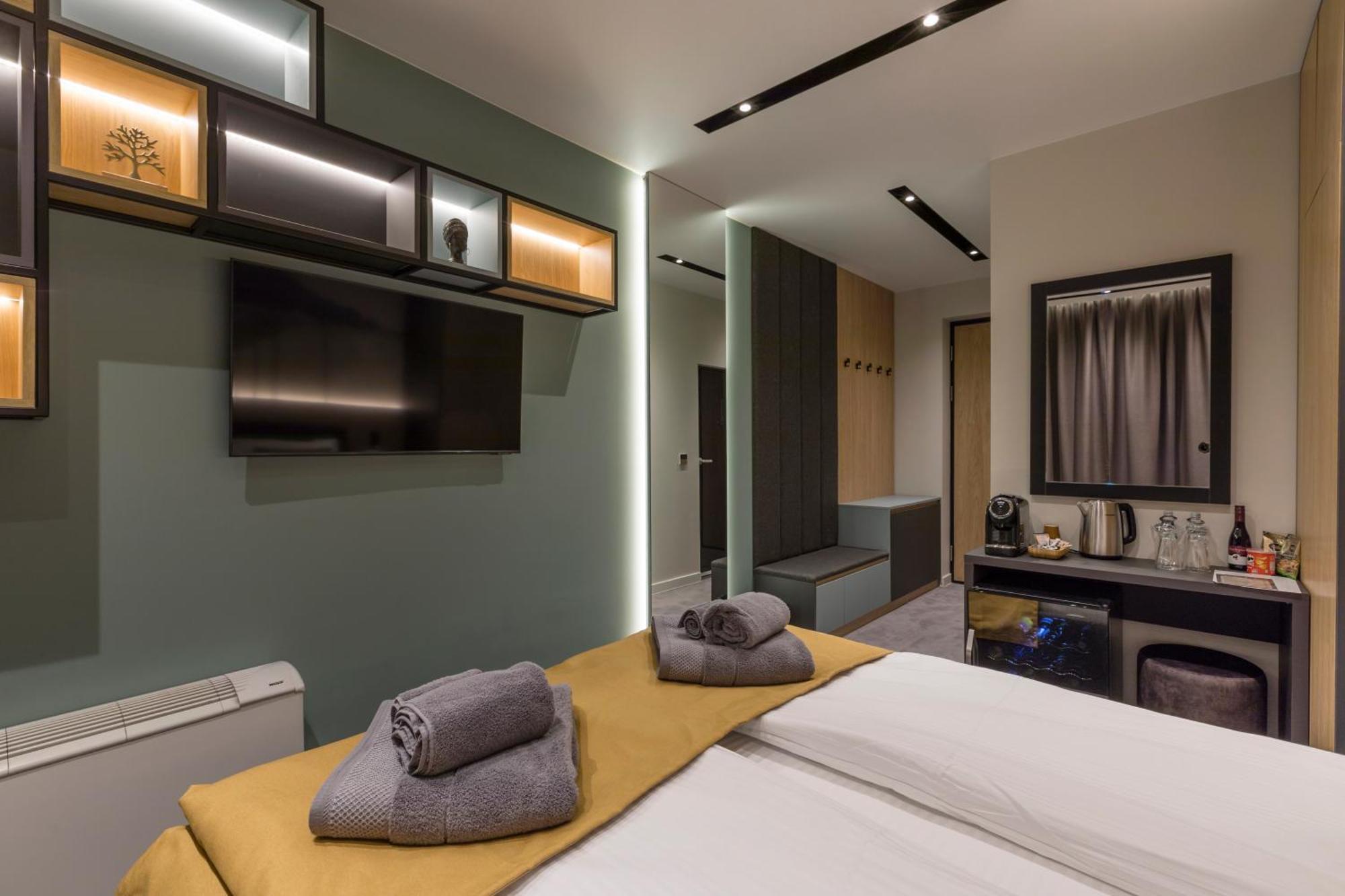 וליקו טורנובו Park Hotel Novel מראה חיצוני תמונה